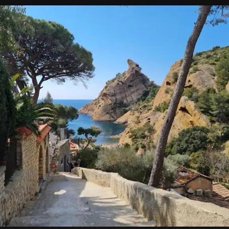 Honey Moon - Romantique Jacuzzi Et Ecran Cinema * La Ciotat